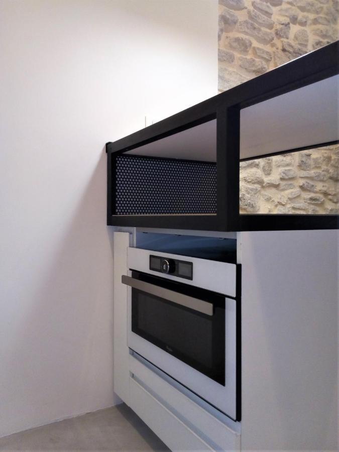Le Petit Studio - 15 M2 - Centre Ville - Sorgue A 50 M L'Isle-sur-la-Sorgue Ngoại thất bức ảnh