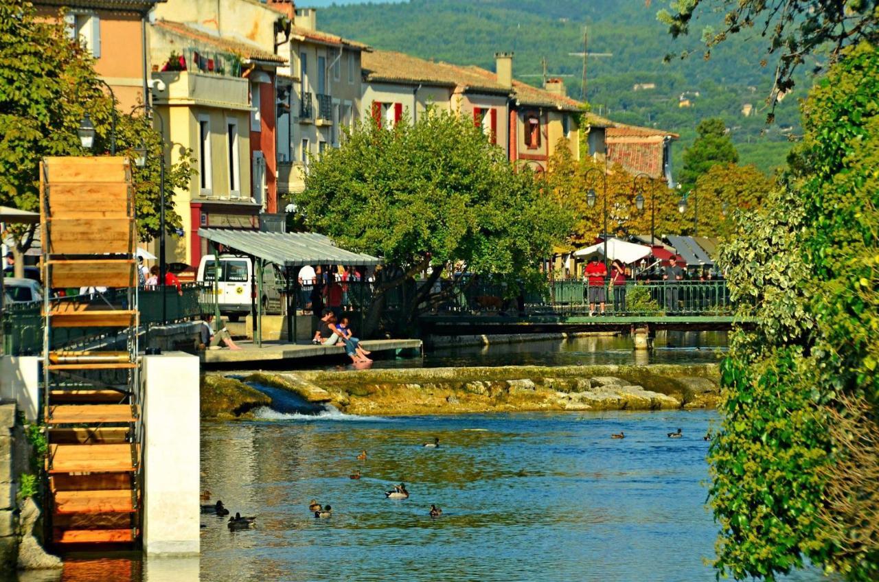 Le Petit Studio - 15 M2 - Centre Ville - Sorgue A 50 M L'Isle-sur-la-Sorgue Ngoại thất bức ảnh