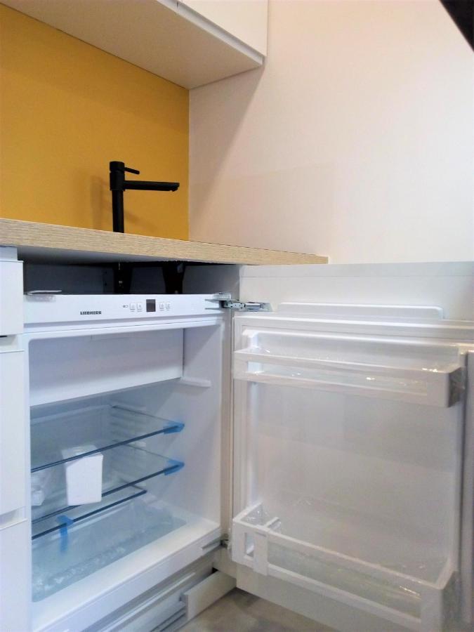 Le Petit Studio - 15 M2 - Centre Ville - Sorgue A 50 M L'Isle-sur-la-Sorgue Ngoại thất bức ảnh